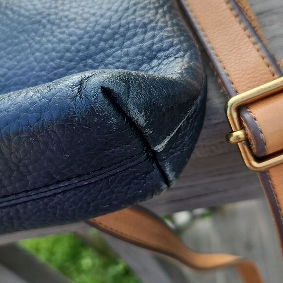 Fossil Kinley Leather Crossbody Bag - Picture 10 of 11